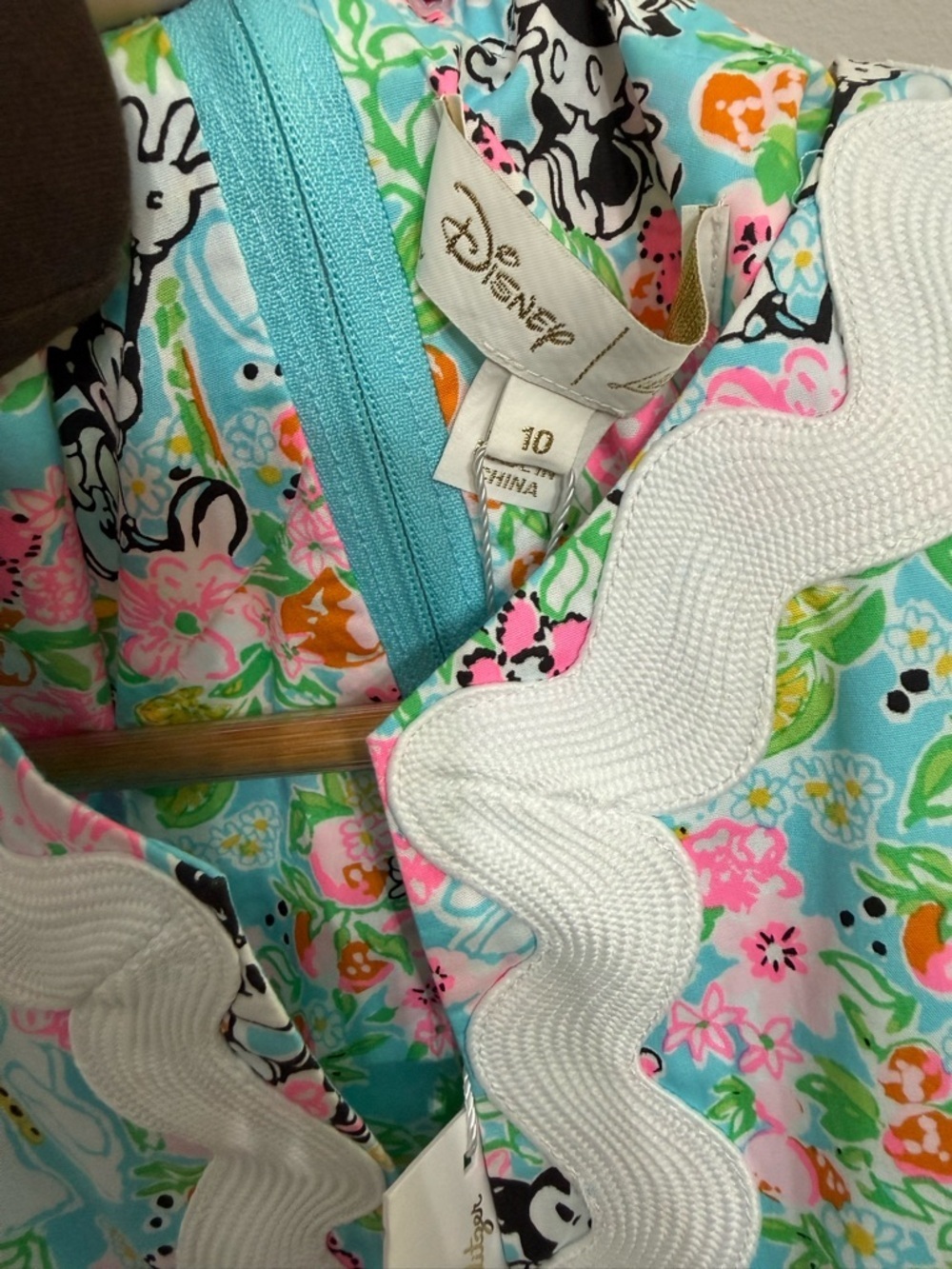 Lilly Pulitzer Hearts Disney Romey Shift Romper - Picture 6 of 6
